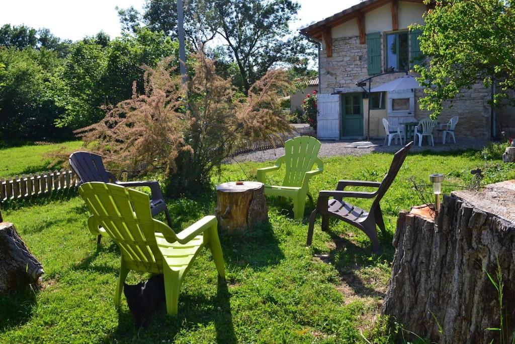 Couanac Gite Familial A La Campagne Avec Piscine Cayriech Luaran gambar